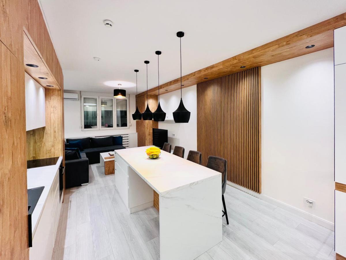 Vivio 2 Luxury Apartment Belgrade Luaran gambar