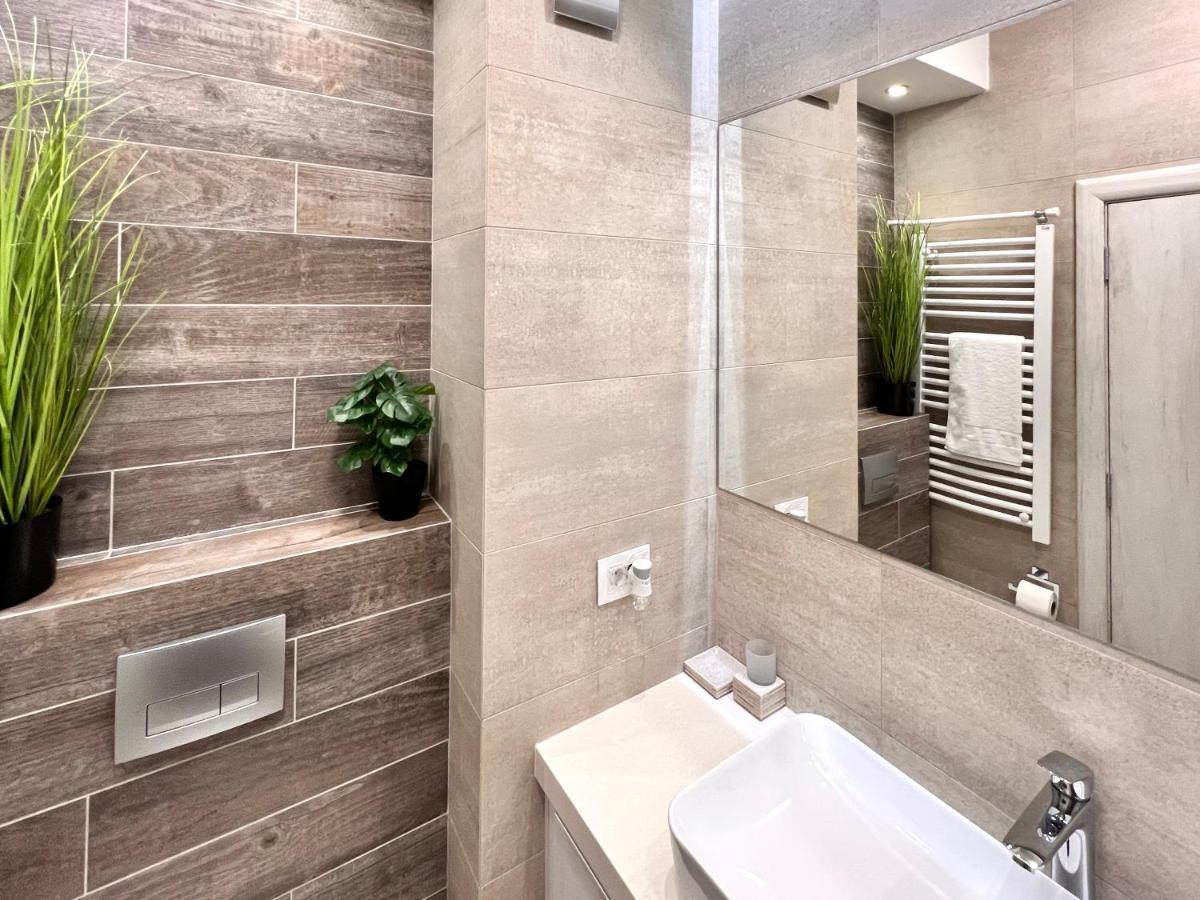 Vivio 2 Luxury Apartment Belgrade Luaran gambar