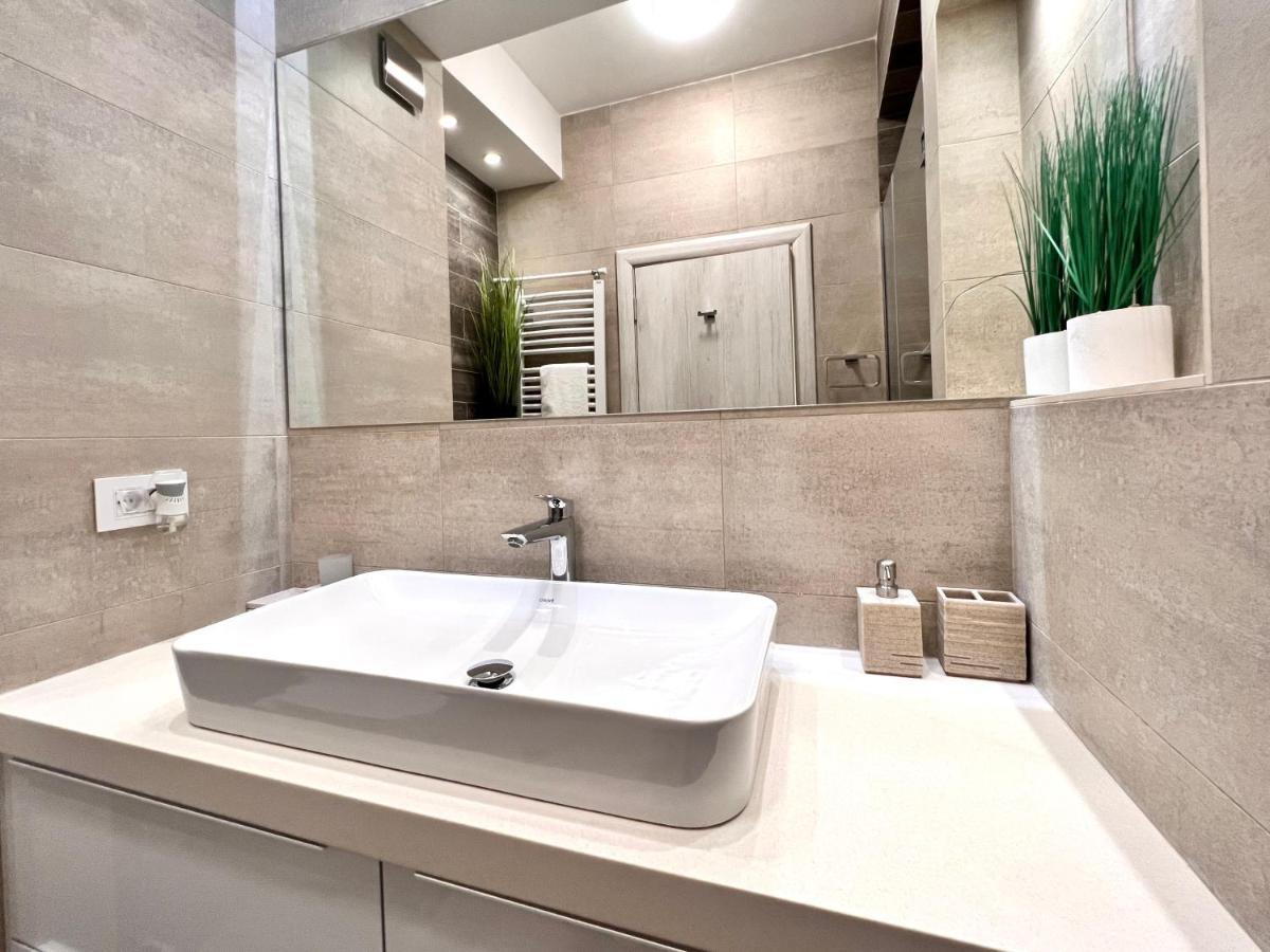 Vivio 2 Luxury Apartment Belgrade Luaran gambar