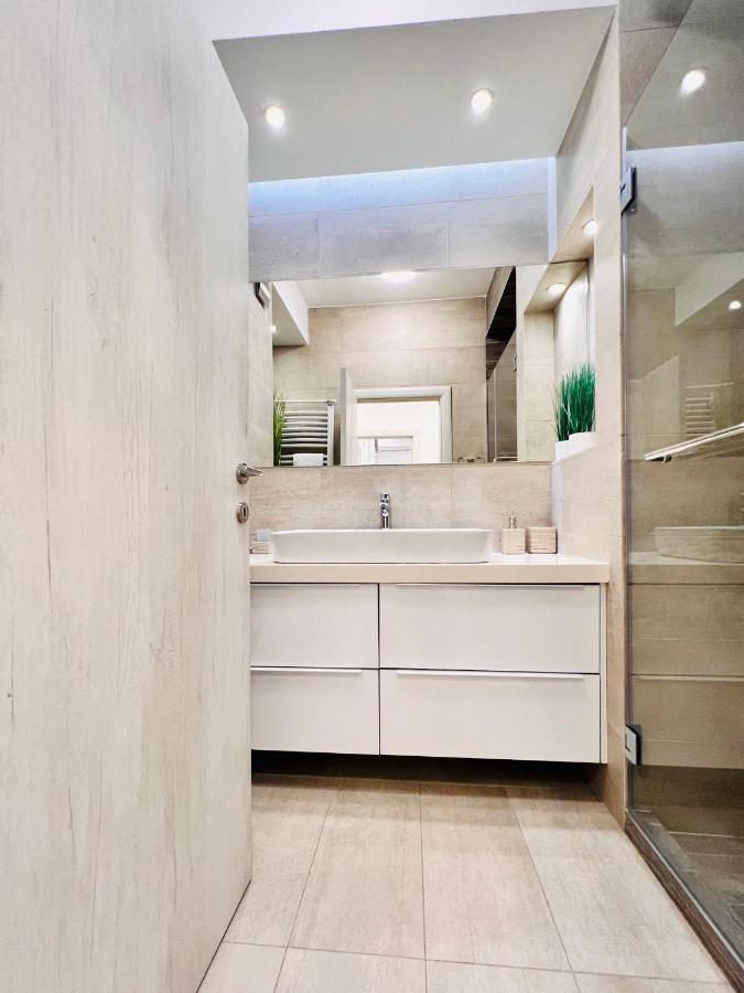 Vivio 2 Luxury Apartment Belgrade Luaran gambar