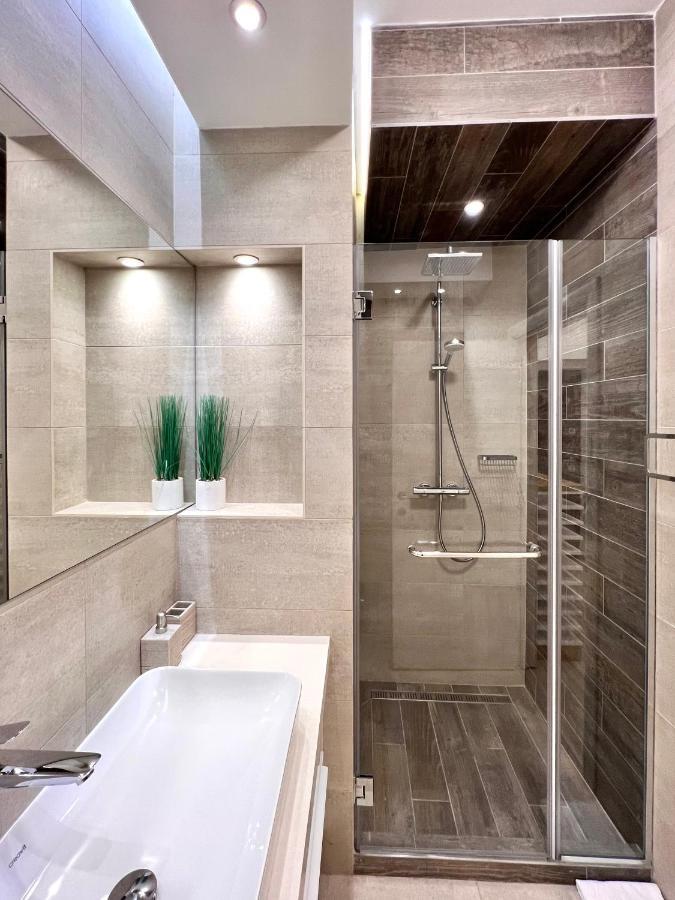 Vivio 2 Luxury Apartment Belgrade Luaran gambar